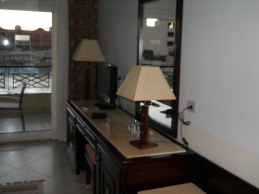 Tirana Aqua Park Resort Sharm el-Sheikh Room photo