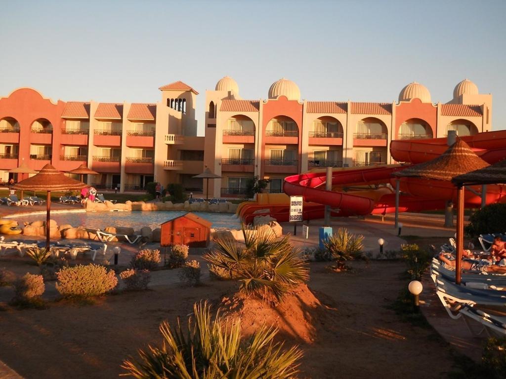 Tirana Aqua Park Resort Sharm el-Sheikh Exterior photo
